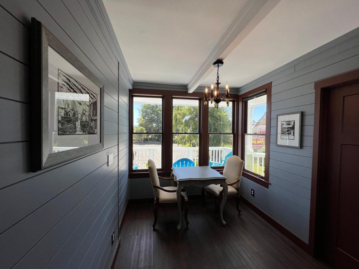 The Pearl Inn Bed And Breakfast Ilwaco Exterior photo